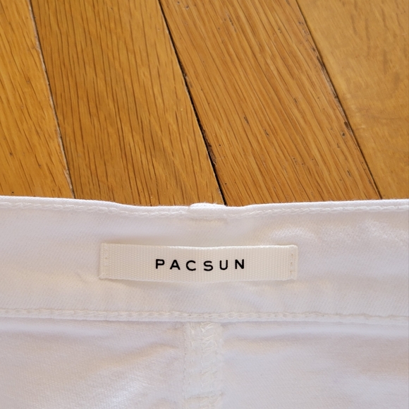 5/$20 Pacsun Ellen the shortie white denim distressed mid rise shorts 23 00 - Picture 5 of 7